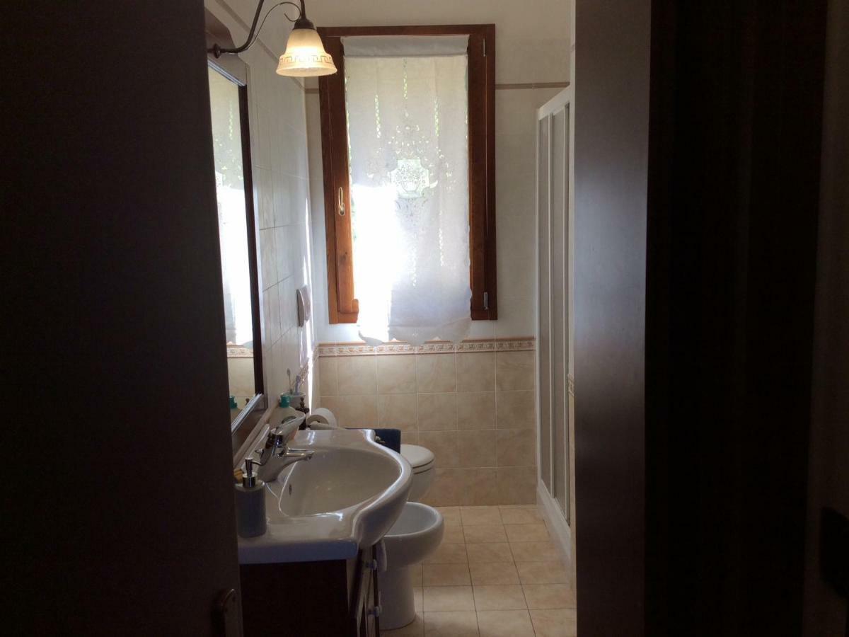 Ferienwohnung Vista Panoramica Sulle Terme Di Saturnia Poggio Murella Exterior foto